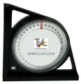 Angle meter with pointer display