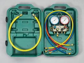 Four-way manifolds